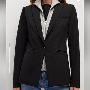 Veronica beard iconic scuba Disney jacket blazer in black, like new!